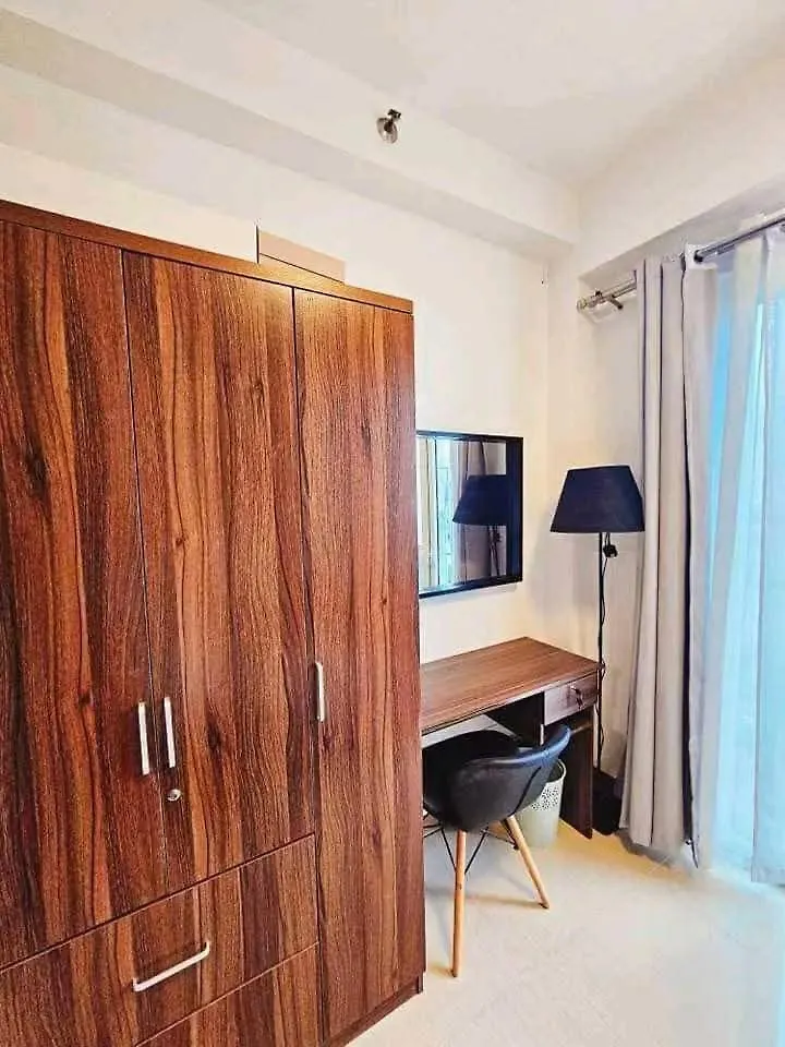 Aparthotel Sabrina Staycaytion Pasay